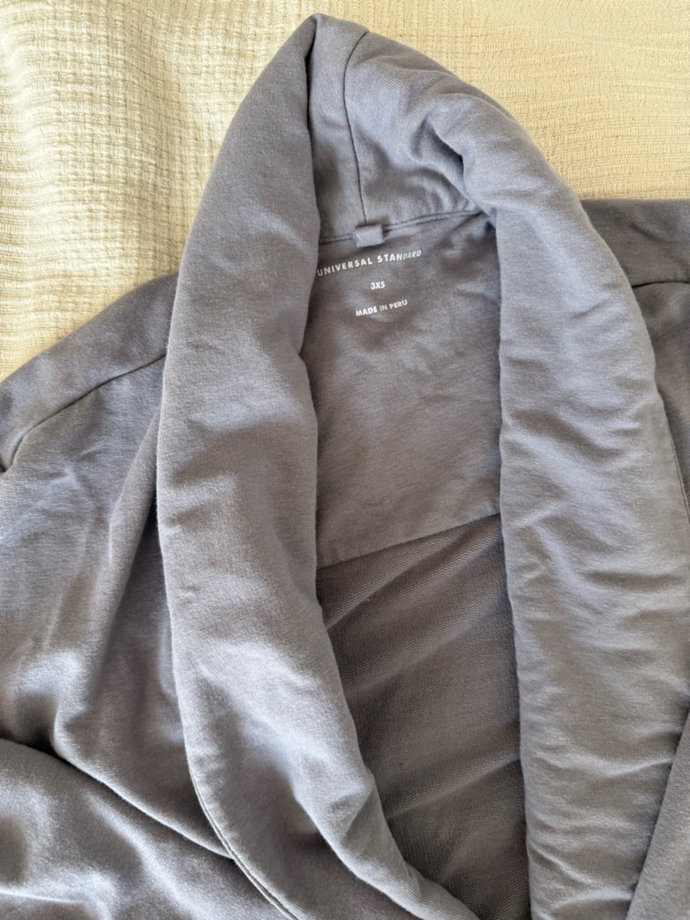 Universal Standard Robe - Picture 2 of 7